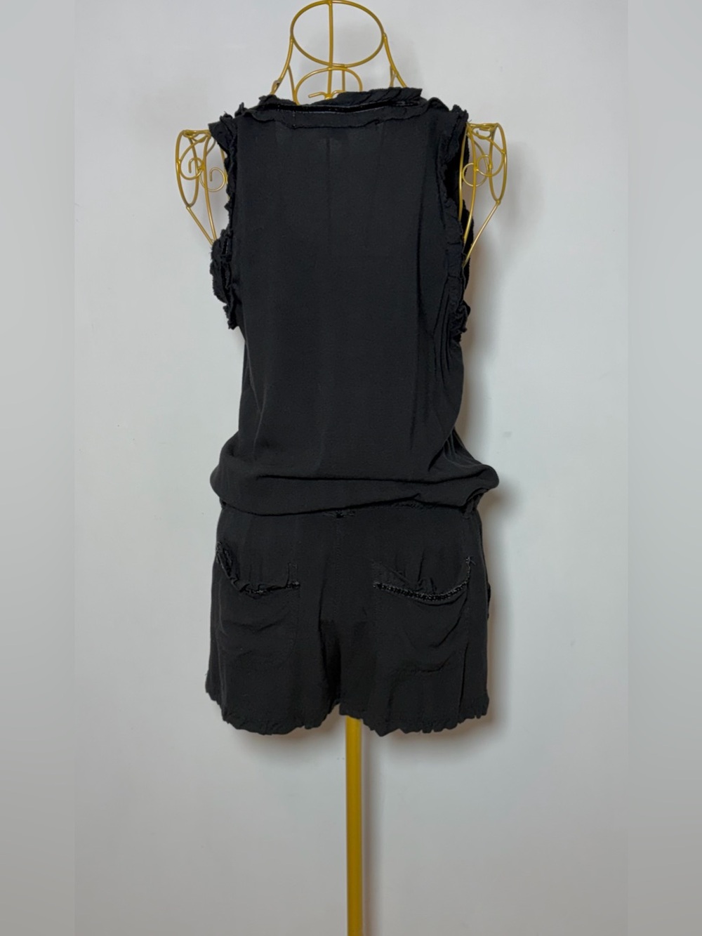 Jolt Black Ruffle Button-Front Drawstring
Romper Y2K, Small - Picture 3 of 12